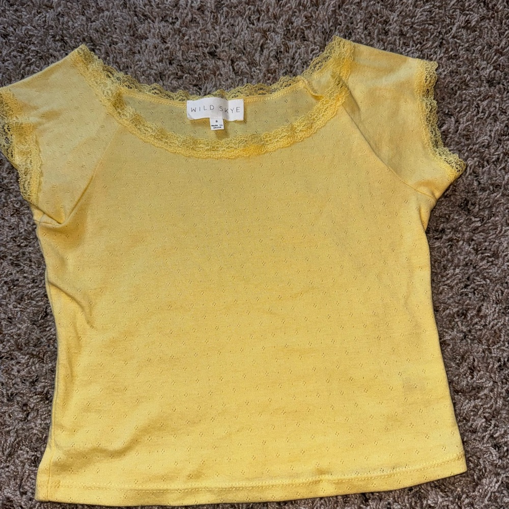 Yellow Short Sleeve Tee with Lace Detailing